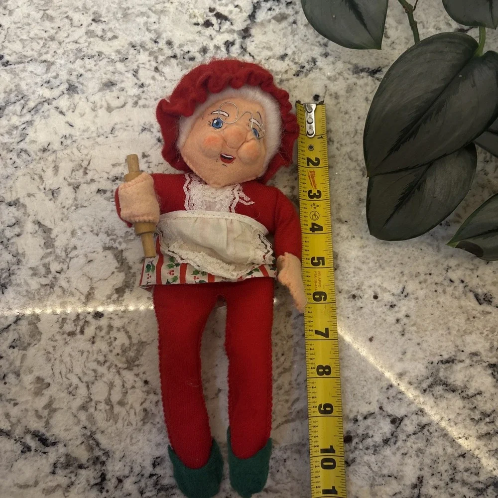 N/A santakins mrs